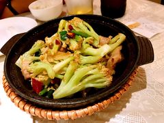 -老上海弄堂菜馆(恒基名人购物中心店)