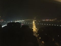 -全季酒店(重庆李子坝牛角沱地铁站店)
