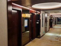 -博雅假日酒店(广州白云山万达广场店)