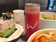 -W COLLECTIVE  DESSERT SHOP