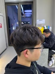 -尤司男士国潮理发馆