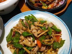 -皇宫大酒店