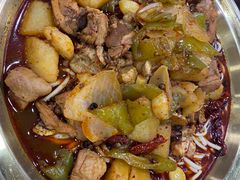 -牛一嘴·兰州牛肉面·大盘鸡(财富中心店)