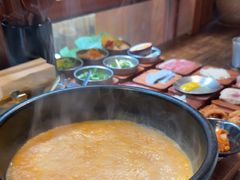 -银米·云南传统过桥米线(双廊黑金冠店)