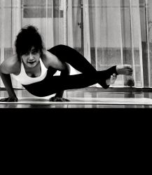 -亚太瑜伽普拉提学院