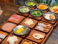 -银米·云南传统过桥米线(双廊黑金冠店)