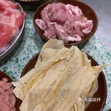 下雨天·最适合当然是火锅辣[加油]