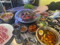 -釜山火炉·海鲜烤肉(紫藤路店)