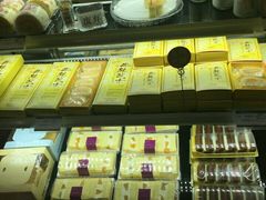 -好利来(奥林匹克购物广场店)
