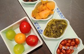 Four-Flavor Small Dishes