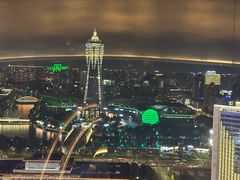 -Hi City·城市之巅