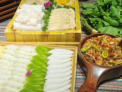 -慢丽江·云南野生菌土鸡锅(付家庄店)