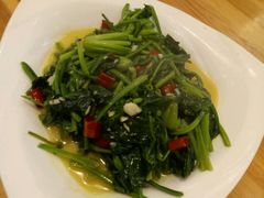-乌镇那一年小院主题餐厅(甘泉西路店)