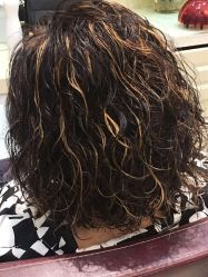 -SOLO Hair Salon