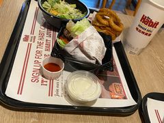 -The Habit Burger Grill 哈比特汉堡(复兴soho店)