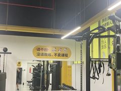 -发条鸭无人健身房(浦东北艾路店)