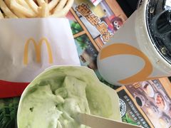 -麦当劳(新城市广场店)