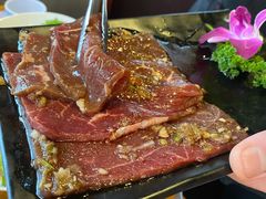 -唯成•韩国炭火烤肉 유성고기