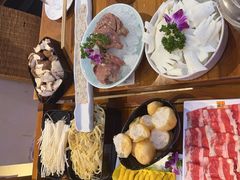 -佬土鹅肠火锅(扬中步行街店)