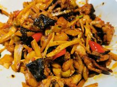 山黄皮炒牛蛙-老友王·南宁特色菜(金汇如意坊店)