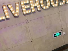 -唱吧麦颂KTV(西单华威潮铺街店)