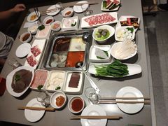 -海底捞火锅(金山百联店)