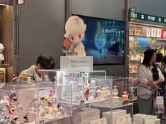 -泡泡玛特POPMART(武汉新天地南馆店)