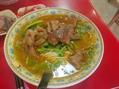 -金杨拉面王小吃面馆·牛三宝面·红烧牛肉粉