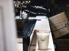 冰拿铁-Manner Coffee(大宁国际商业广场店)