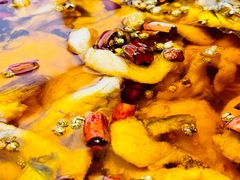 -鑫巴蜀小镇 · 水煮鱼专研店(玉桥店)