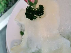 -左庭右院鲜牛肉火锅(浦江欢乐颂店)