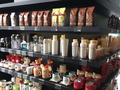 -星巴克臻选(上海长风大悦城店)