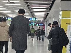 -白石桥南(地铁站)