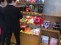 零售区-星巴克臻选(福州仓山万达店)