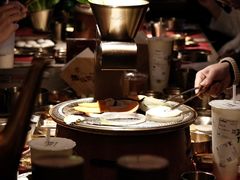 大堂-西塔老太太泥炉烤肉(温州首店万象城黑金店)