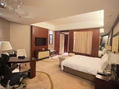 -宝利来国际大酒店(机场店)
