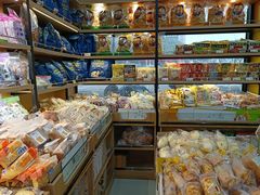 面包甜点陈列柜-苏州蜜字牌蜜饯(东环店)