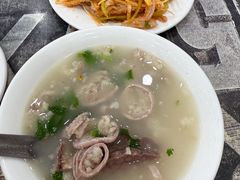 羊汤-泓源馅饼店