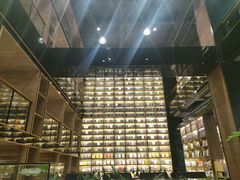 -半山书局(新世纪商城店)