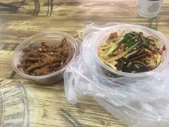 -清泉食杂店