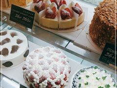-花花卷卷·鲜食蛋糕(静安久光百货店)