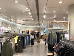 -H&M(华润万象城店)