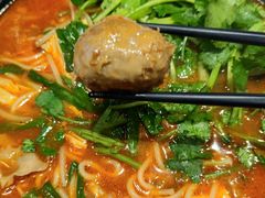 -肥汁米蘭香港米线(长宁来福士店)