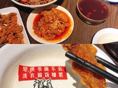 -爆炸头阿姨小四川正宗川味小吃(无任何分店)