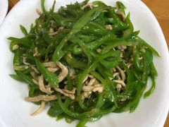 -东北四季饺子王(华山路店)