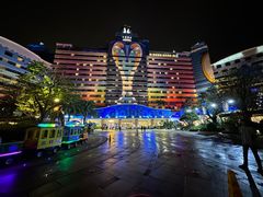-喷泉广场餐厅·宵夜·海鲜烧烤大排档(长隆企鹅酒店)
