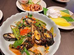 -大头虾越式风味餐厅(光明广场店)