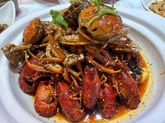 -肥肥虾庄·金牌油焖大虾(首义路店)