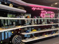 -安吉汽车生活馆(大宁中心广场C3栋店)