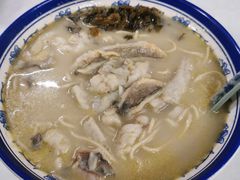招牌黄鱼面-明呈黄鱼面馆(斜土路店)